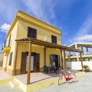  Apartment Elios