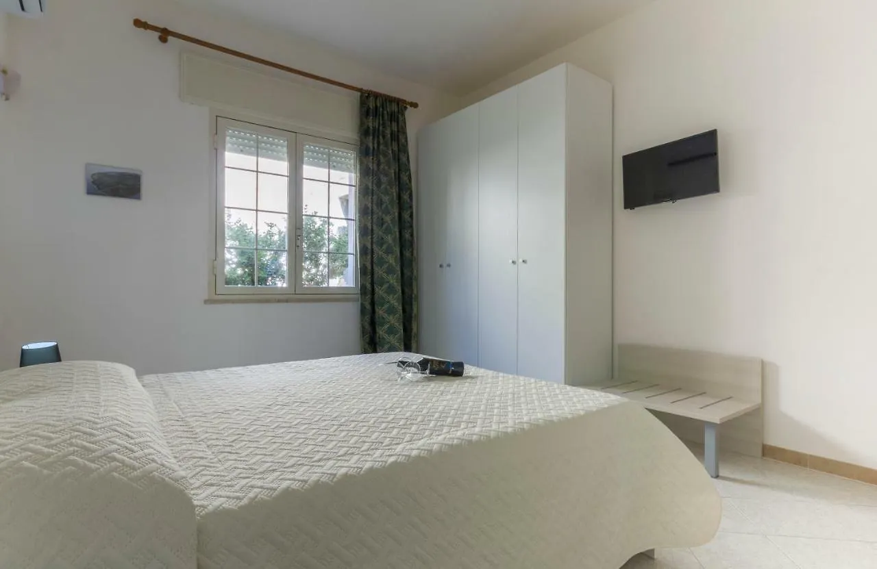 B&B Isole Dello Stagnone Birgi Vecchi 3*,  Italy